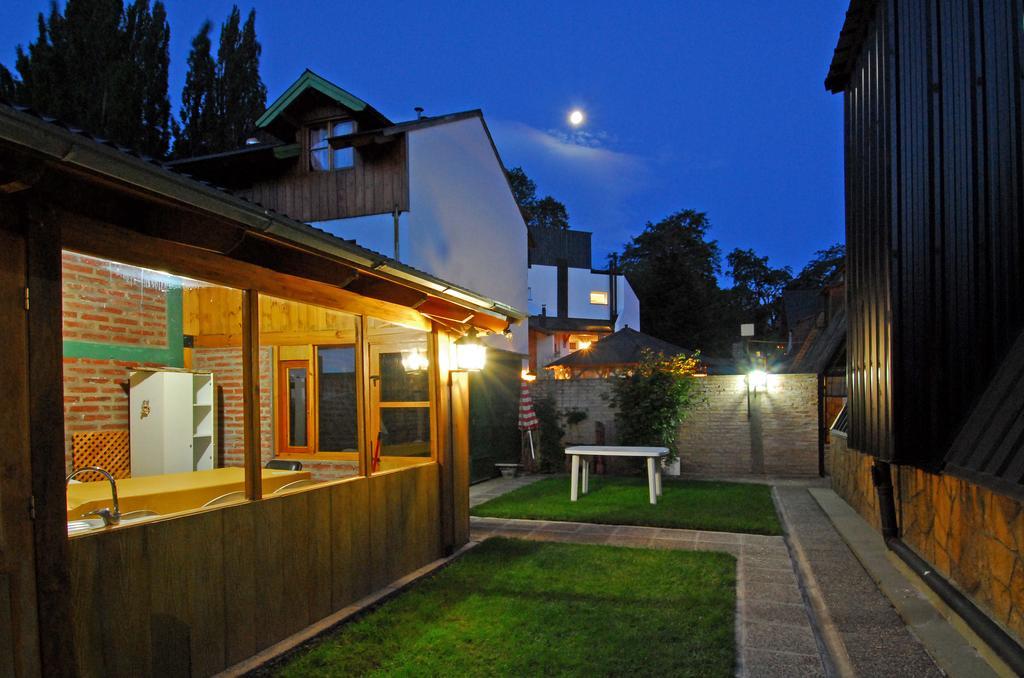 San Martín de los Andes Apart Hotel Ensueno מראה חיצוני תמונה