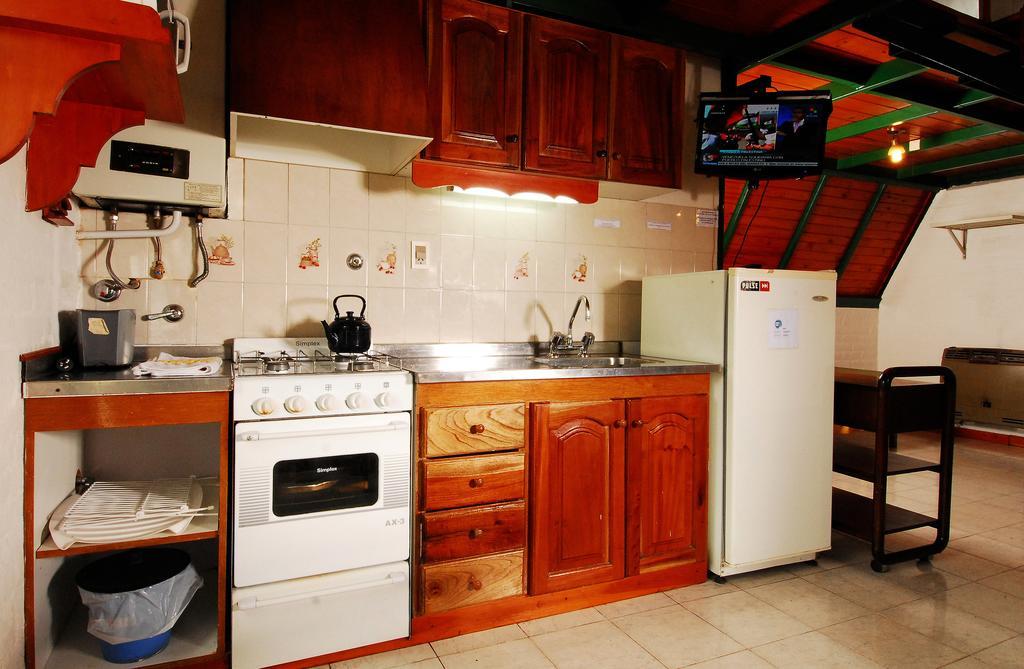 San Martín de los Andes Apart Hotel Ensueno חדר תמונה